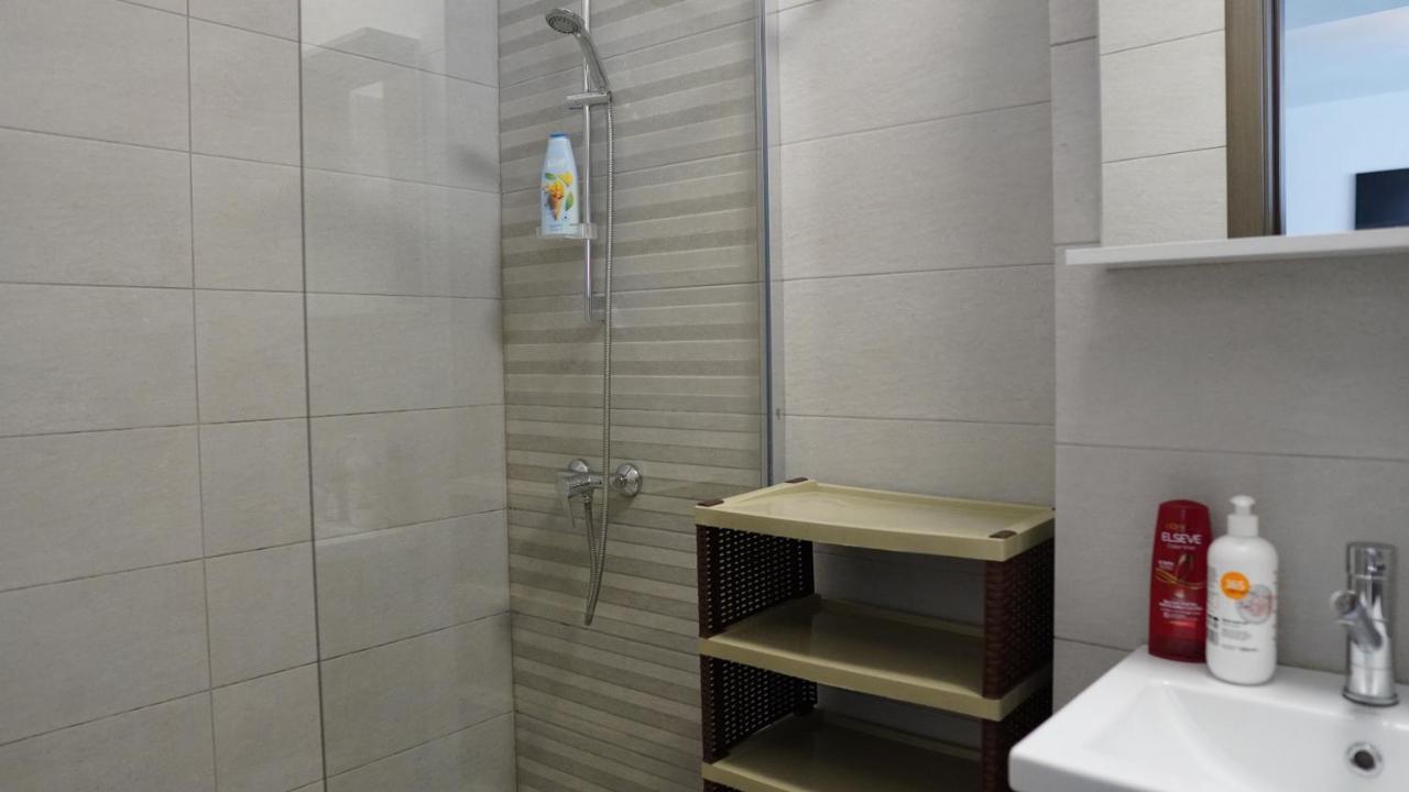 Luxury 1Br Studio Near Hanul Drumetului Bucureşti Eksteriør bilde